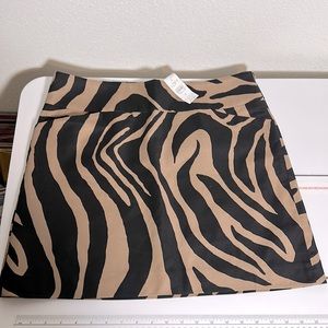Loft women’s taupe and tan zebra print skirt size 8
